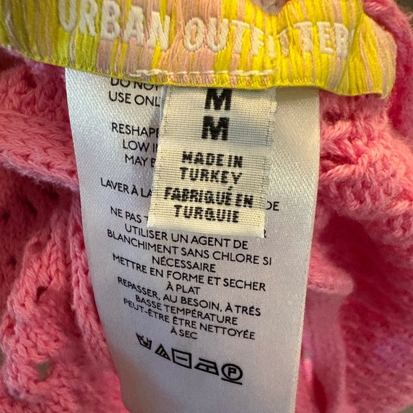UO Goldie Knit Cami Top pink crochet Festival Urban Outfitters - Picture 4 of 11